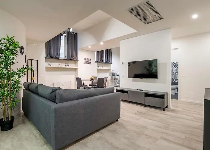 Comfortable 3 Bedrooms Few Steps From Duomo